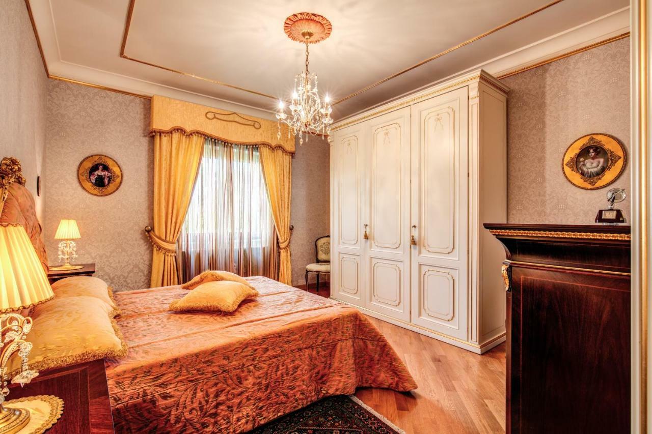 Ferienwohnung Domus Vittoria - The Luxury Quintessence Sorrent Exterior foto