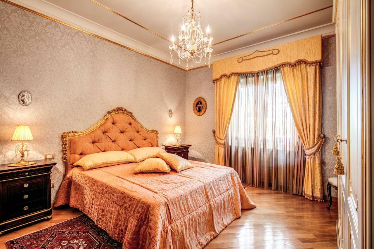 Ferienwohnung Domus Vittoria - The Luxury Quintessence Sorrent Exterior foto