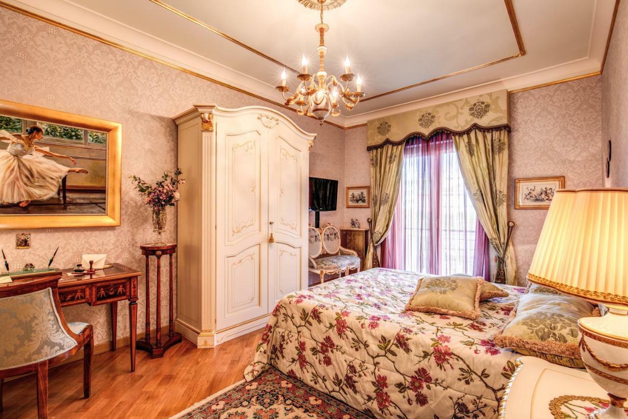 Ferienwohnung Domus Vittoria - The Luxury Quintessence Sorrent Exterior foto